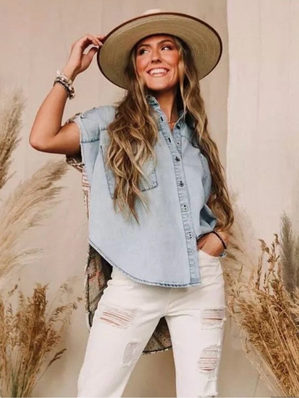 Gimmicks by BKE Light Blue Denim Top
